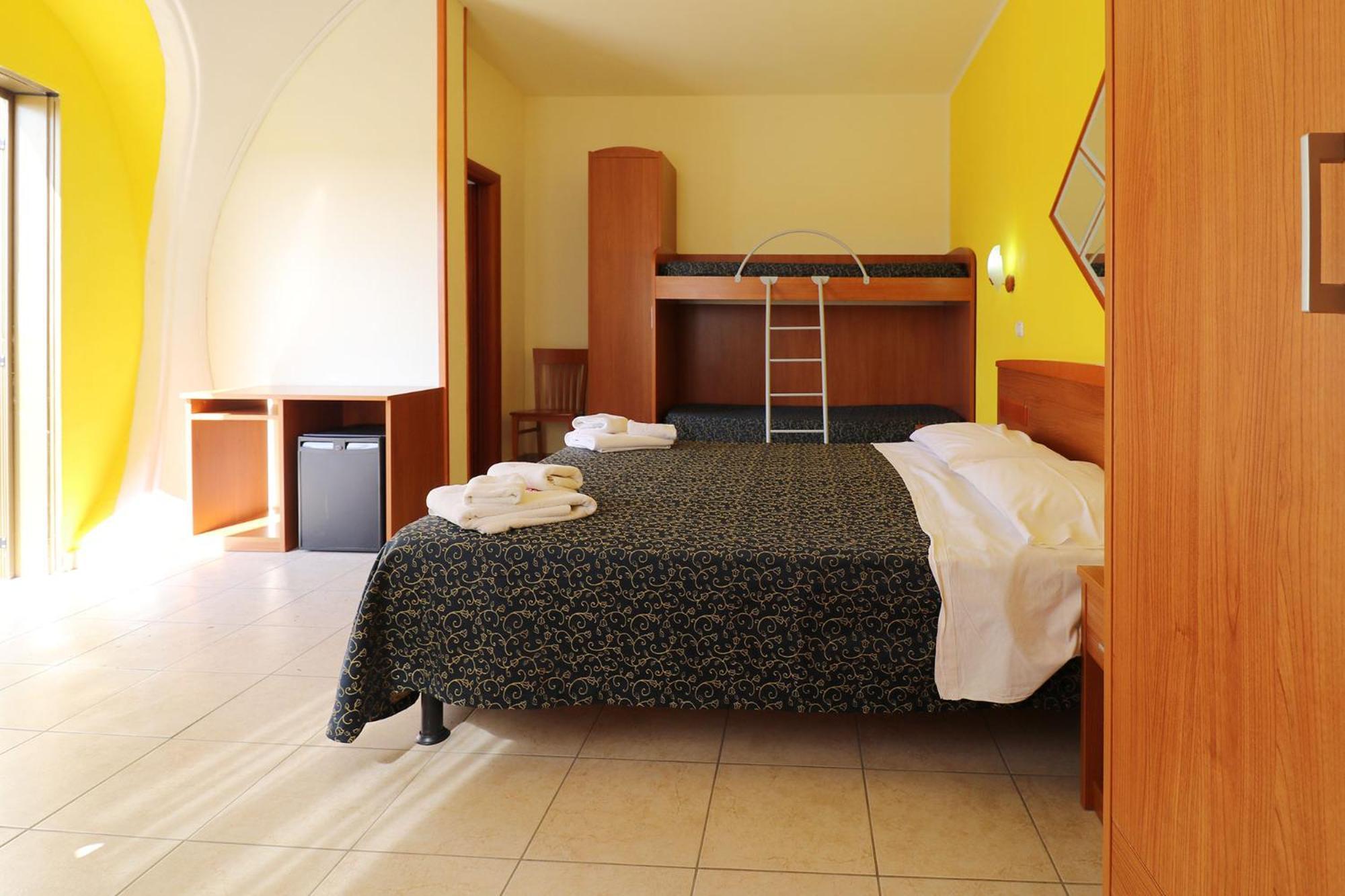 Nirvana Club Village Botricello Zimmer foto