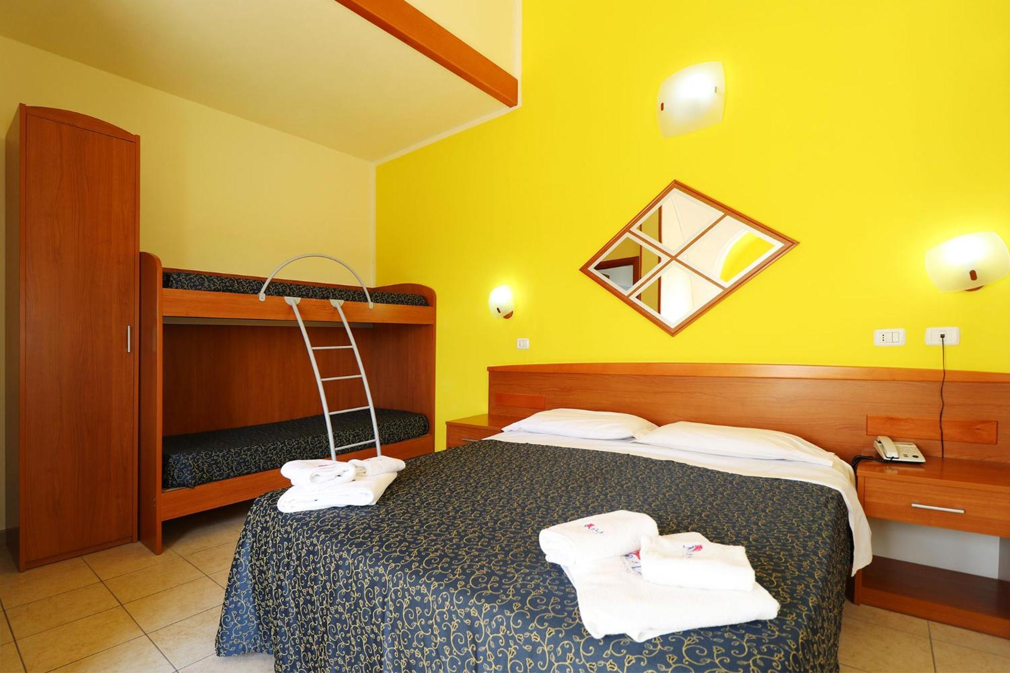 Nirvana Club Village Botricello Zimmer foto
